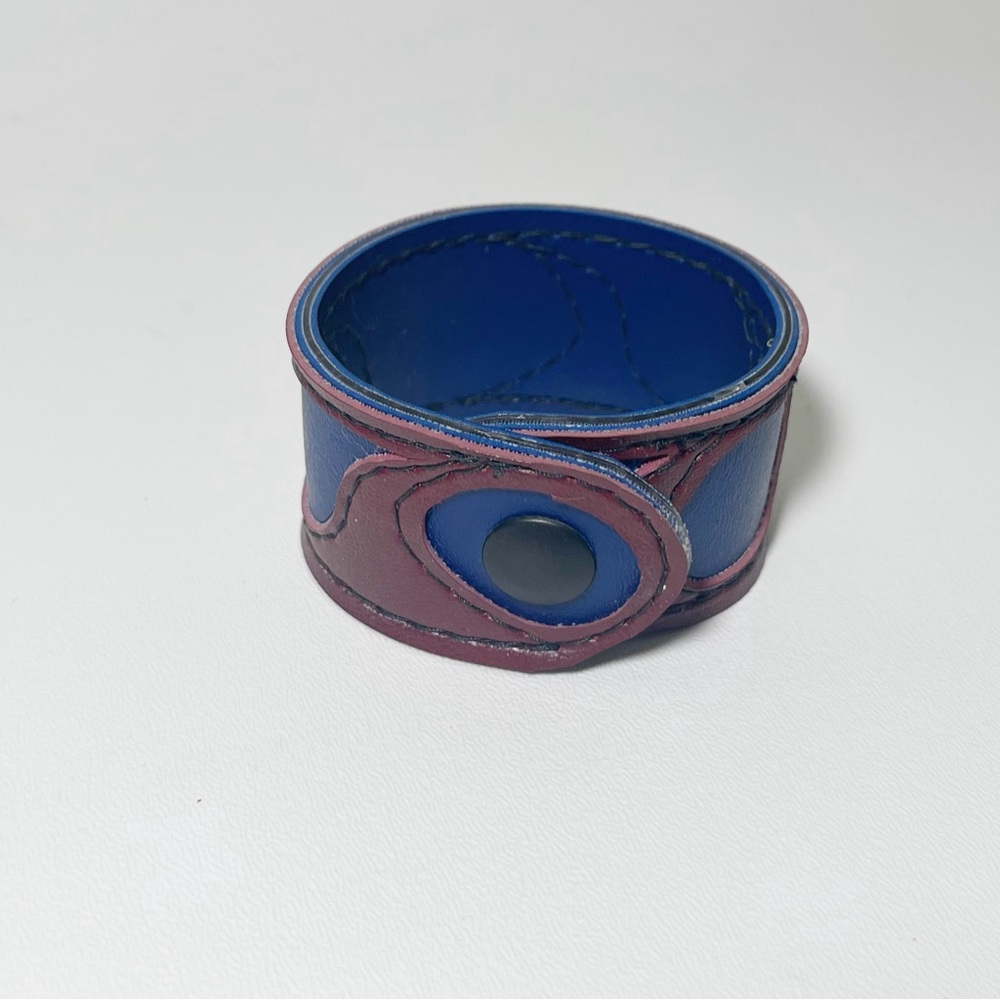 Handmade Vinyl Cuff - Picture 5 of 9